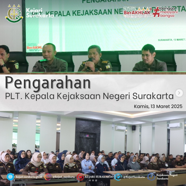 pengarahan kepada para jaksa dan pegawai Kejaksaan Negeri Surakarta