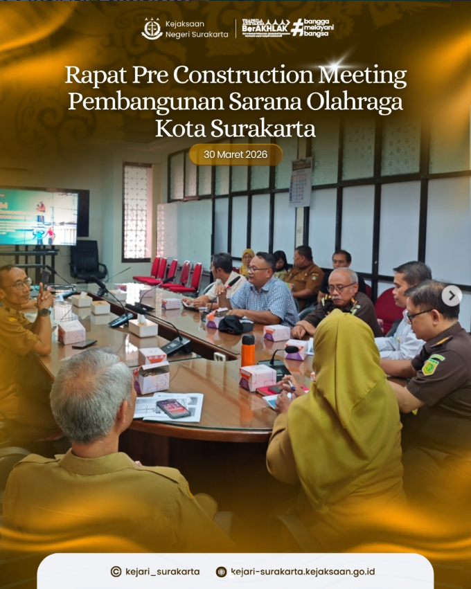 Rapat PCM (Pre-Construction Meeting) terkait Pembangunan Tribun Kolam Renang Tirtomoyo dan Pembangunan Lanjutan GOR Indoor Manahan oleh Dinas Kepemudaan dan Olahraga Manahan Kota Surakarta